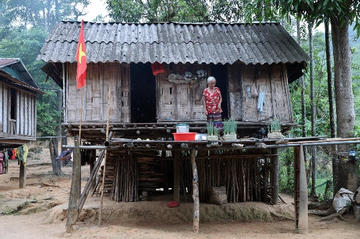 Quảng Trị tăng cường thực hiện chính sách bảo hiểm cho người nghèo