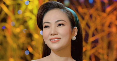 Sa Huỳnh - học trò Trần Tiến gây sốt với nhiều clip Bolero triệu view