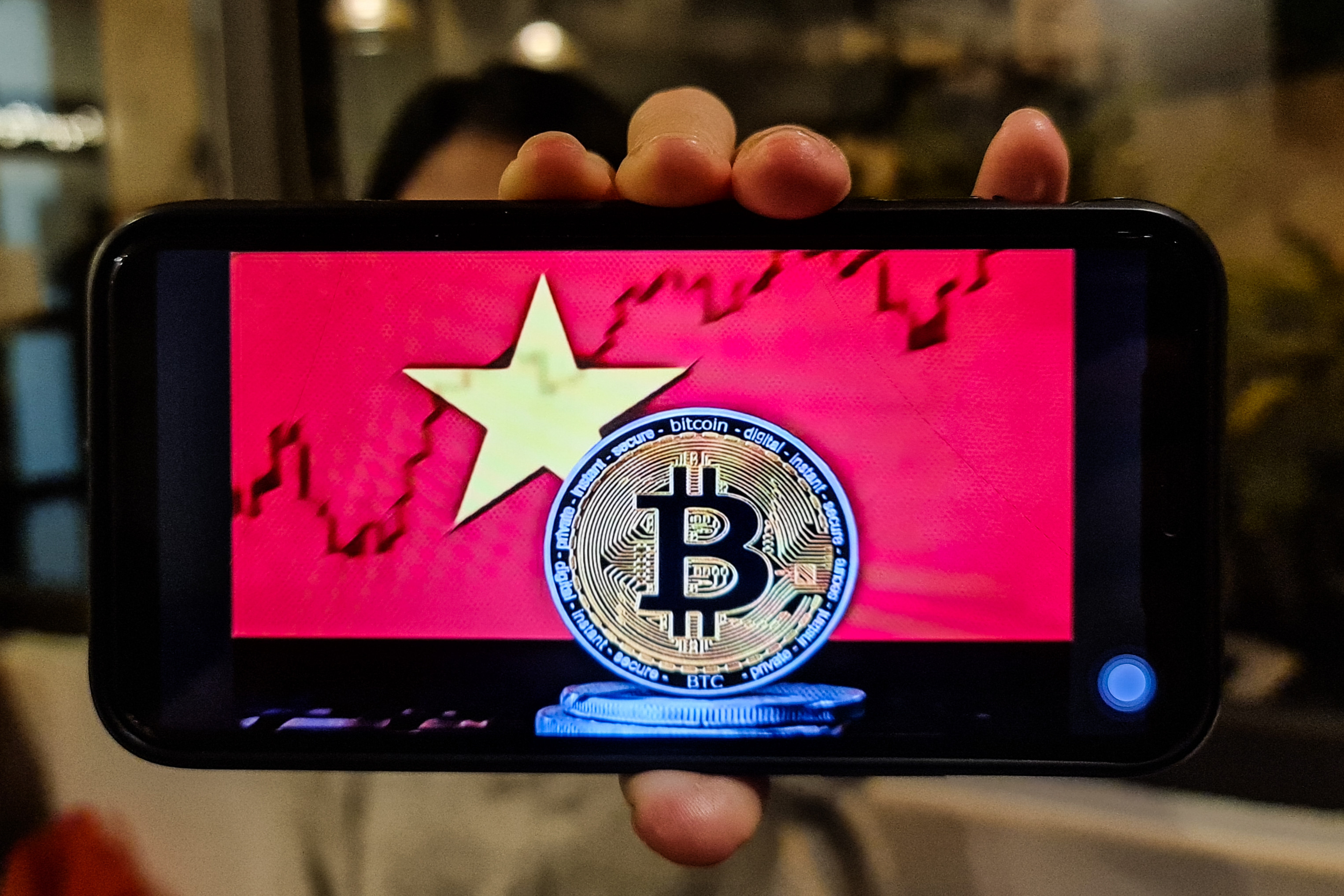 Lào và Campuchia đều đã có tiền số quốc gia, Việt Nam tiếp tục đợi?