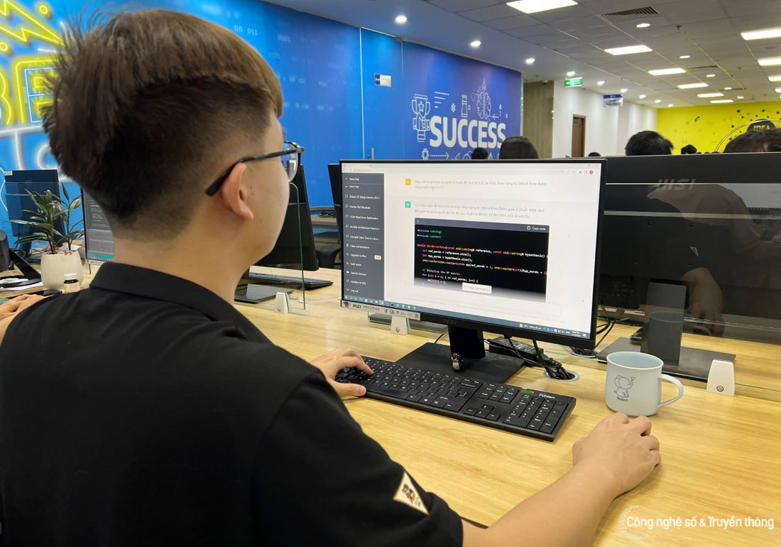 [Tin công nghệ mới] Lợi và hại của công cụ ChatGPT với các lập trình viên Việt