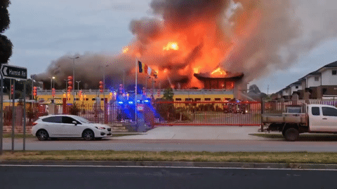 Cháy lớn ở ngôi chùa nổi tiếng tại Australia