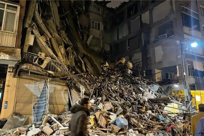 Thiệt hại vô cùng lớn sau trận động đất làm rung chuyển Thổ Nhĩ Kỳ, Syria