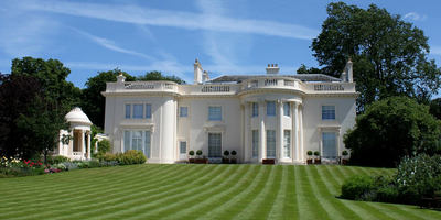 Dinh thự được ví như ‘Nhà Trắng’ được bán với giá cao nhất thế giới