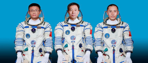 Trung Quốc đưa nhà du hành dân sự đầu tiên vào vũ trụ