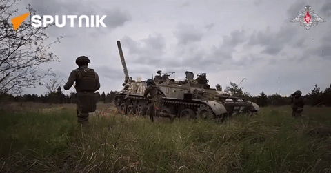 Video Nga dùng súng cối tự hành lớn nhất thế giới công phá mục tiêu ở Ukraine