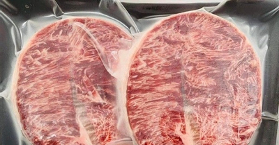Càng cua giá cao, thịt bò Úc thượng hạng giá rẻ giật mình