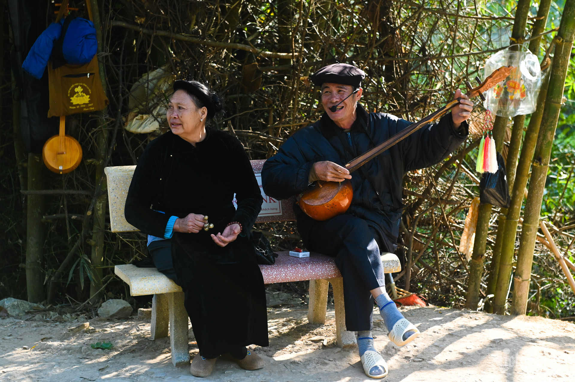 W-chuyen-doi-so-du-lich-cao-bang-thach-thao-3-1.jpg
