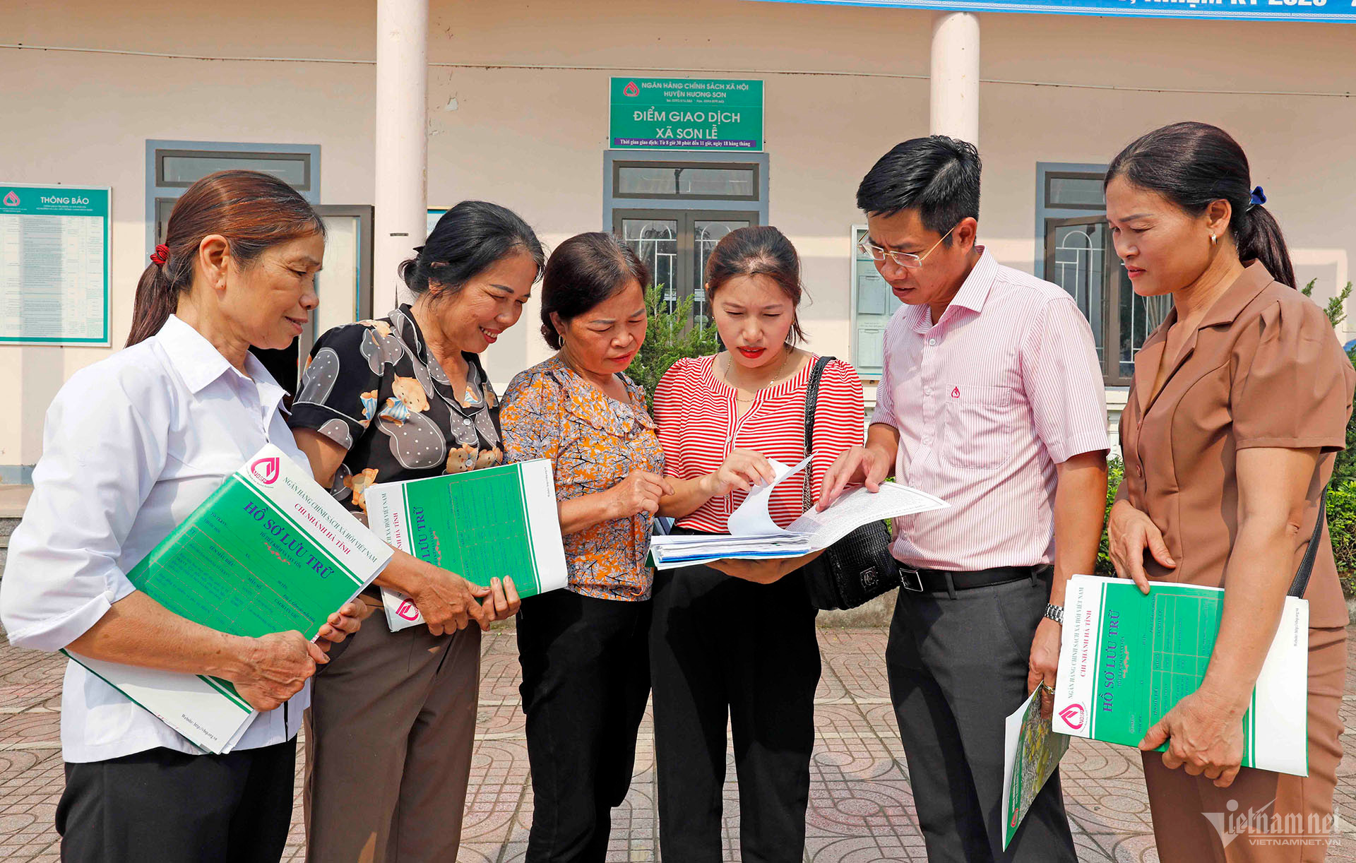 W-a23-son-le-huog-son-ht-6910-1.jpg