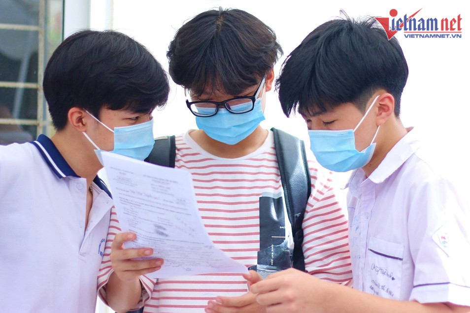 dap an thi lop 10 ha noi 2022.jpg