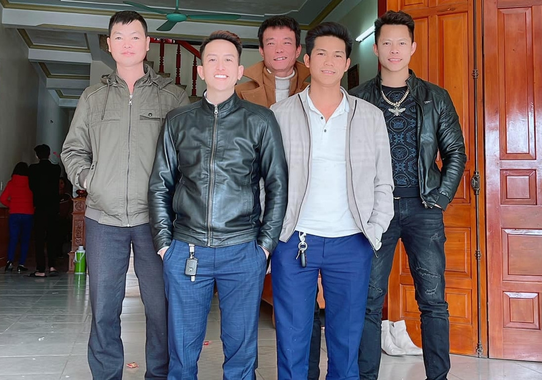 ảnh 6   7 chàng rể.jpg