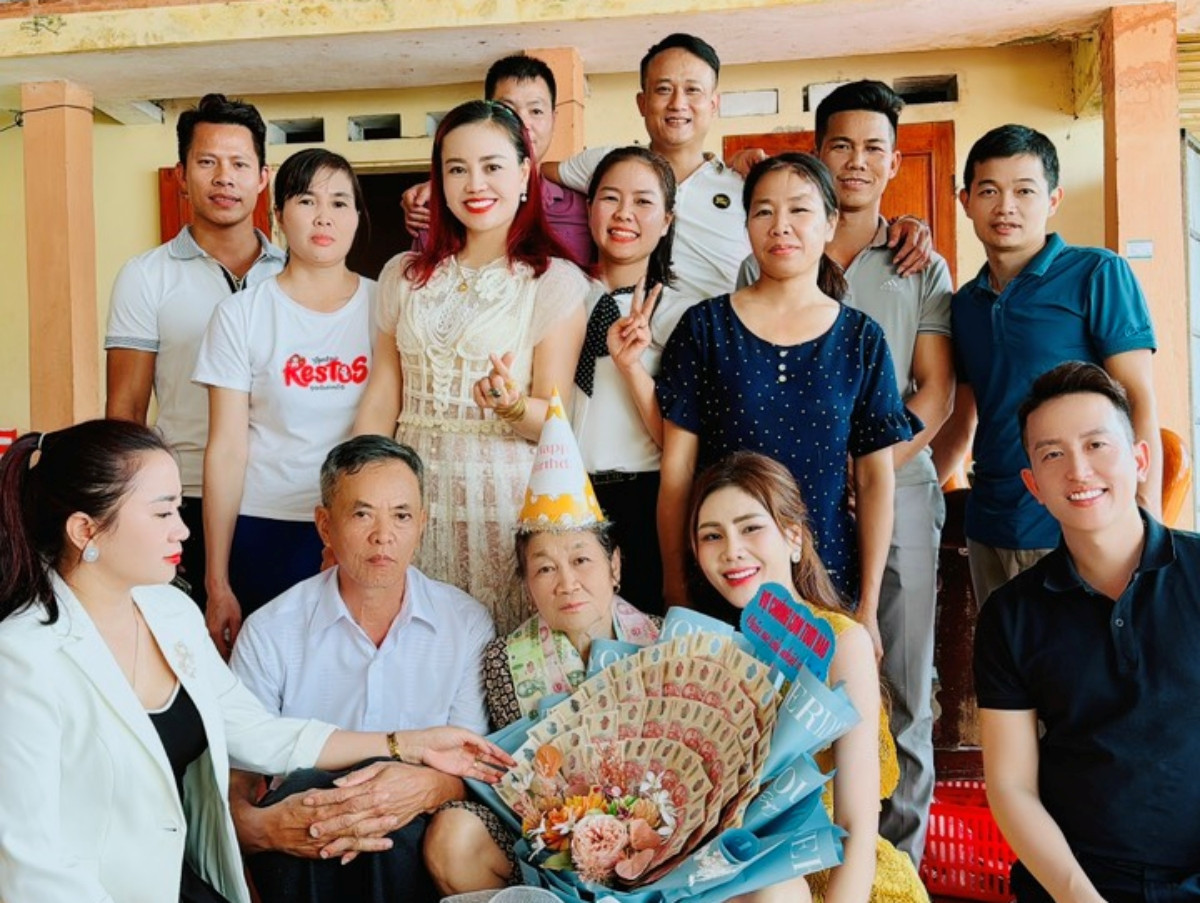 ảnh 3   7 chàng rể.jpg