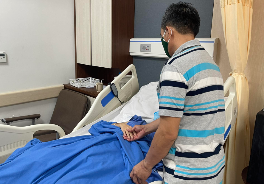 BS Hoang Minh Ly.png