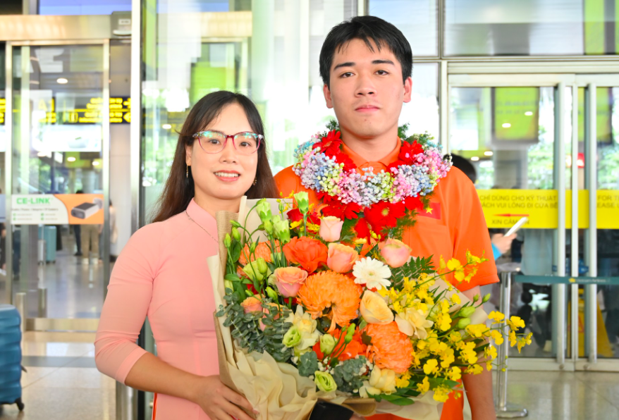 Ảnh chụp Màn hình 2024 07 16 lúc 04.56.29.png