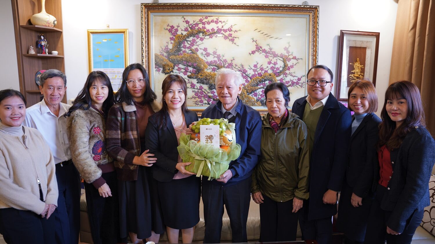 Ảnh 2 tham hoi.png