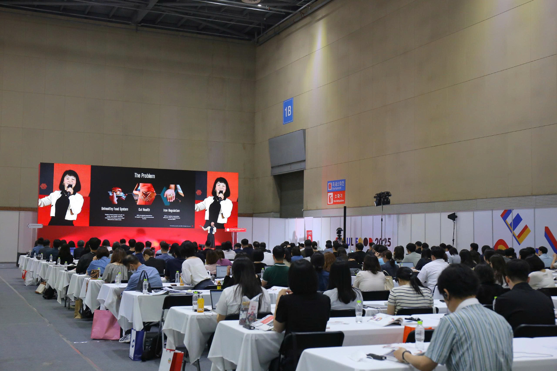 hội thảo (1).jpg