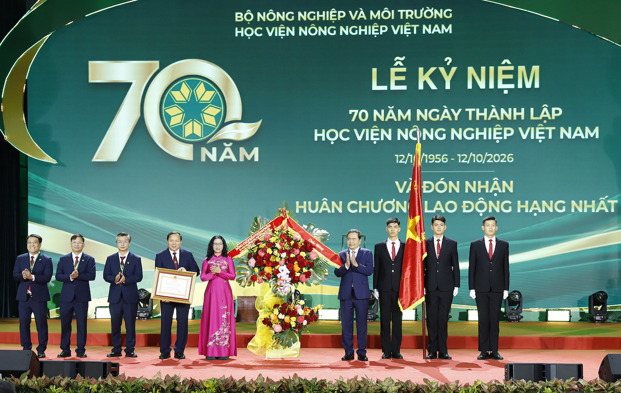 BaoNNMT_20261010_70 năm HVNNVN_20.jpg
