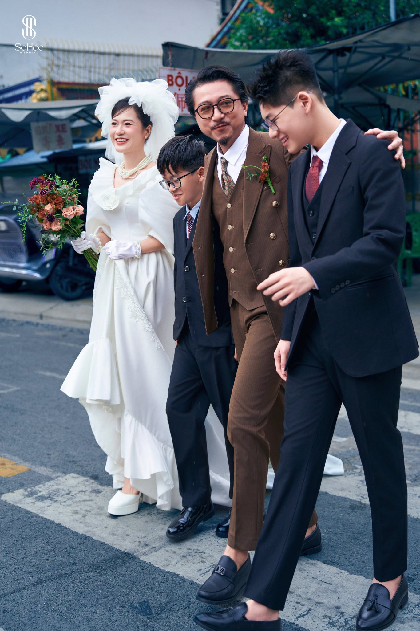 Trọn bộ ảnh cưới style Hong Kong nét căng của Lâm Vỹ Dạ  Hứa Minh Đạt