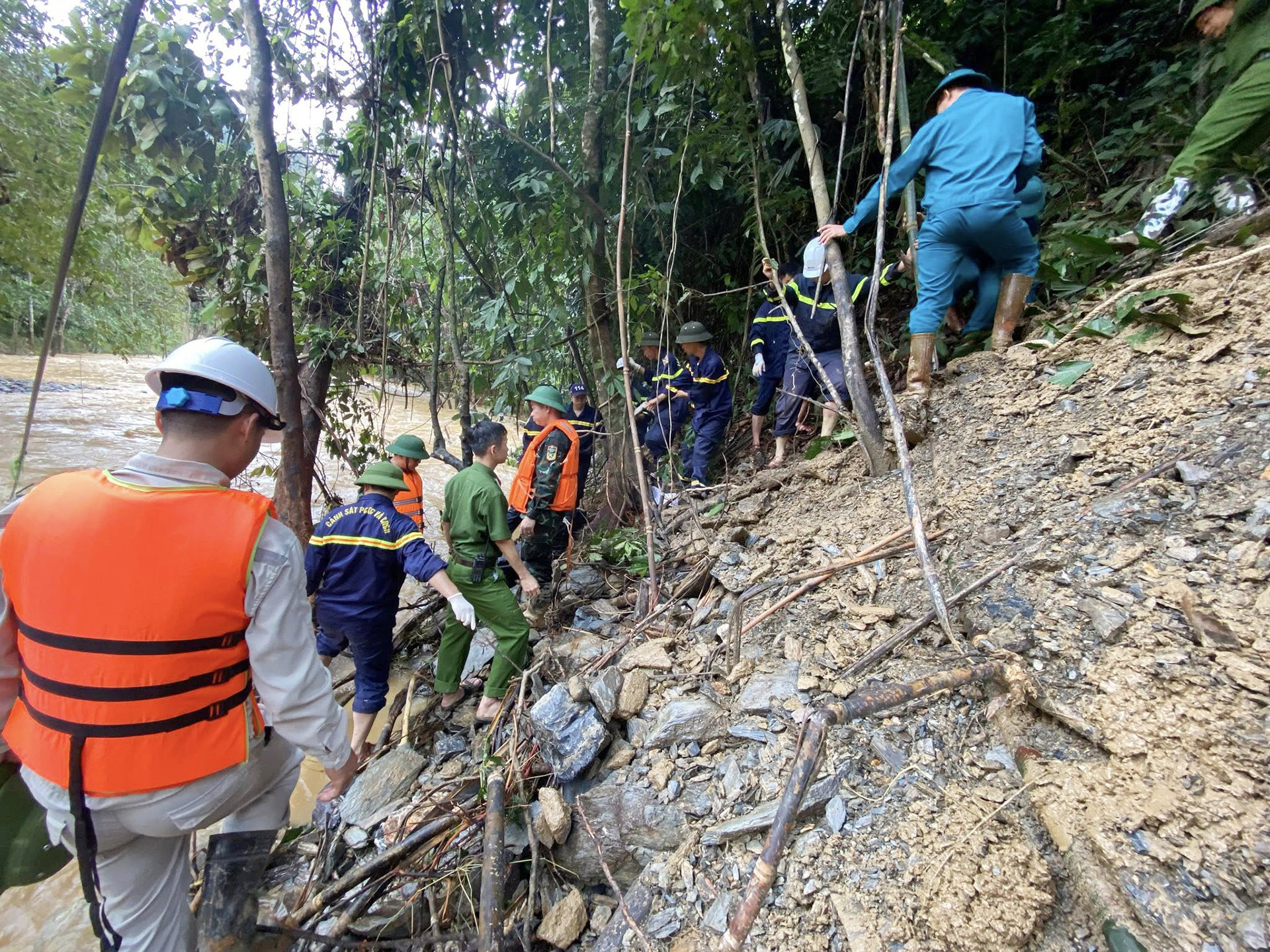 lu quet cao toc 3.jpg