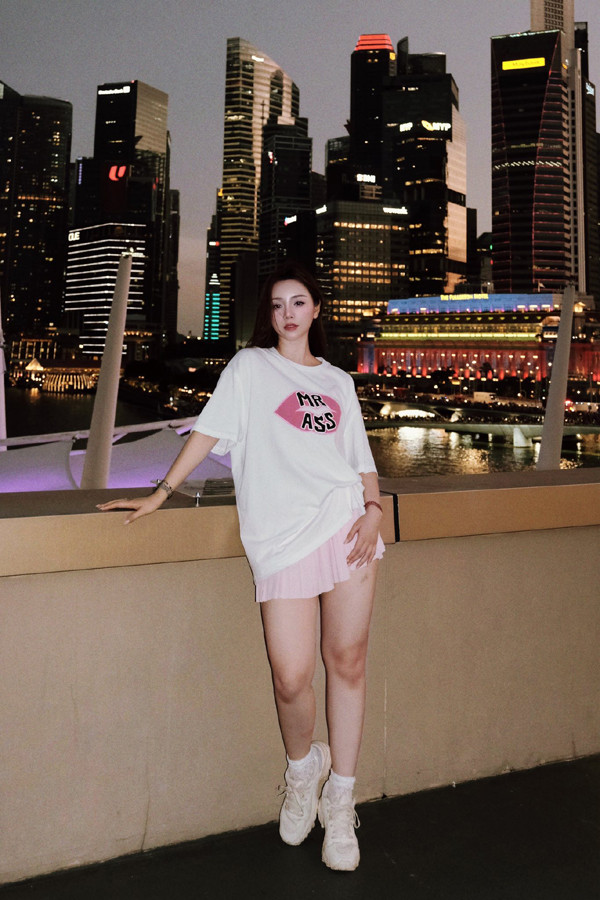 Mix đồ xuống phố ngày thu đẹp như Quỳnh Kool - Ảnh 9.