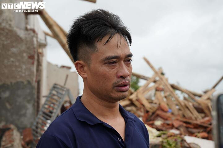 Anh Đường không kìm được nước mắt mỗi khi nhắc tới người mẹ xấu số.