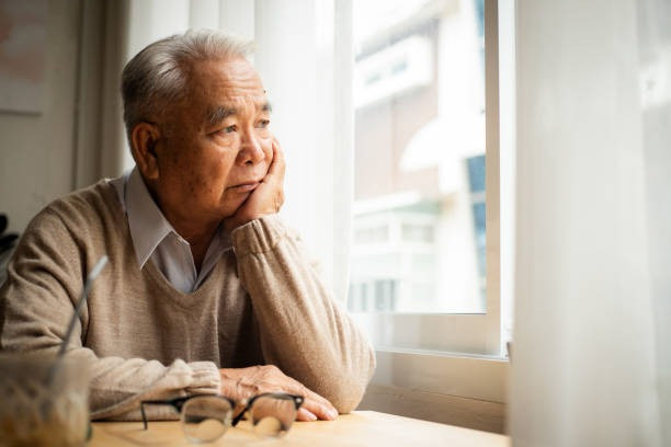 Sau 1 năm sống trong viện dưỡng lão, tôi nhận ra: Tuổi già phải có 3 điểm tựa này nửa đời sau mới an nhàn - Ảnh 1.