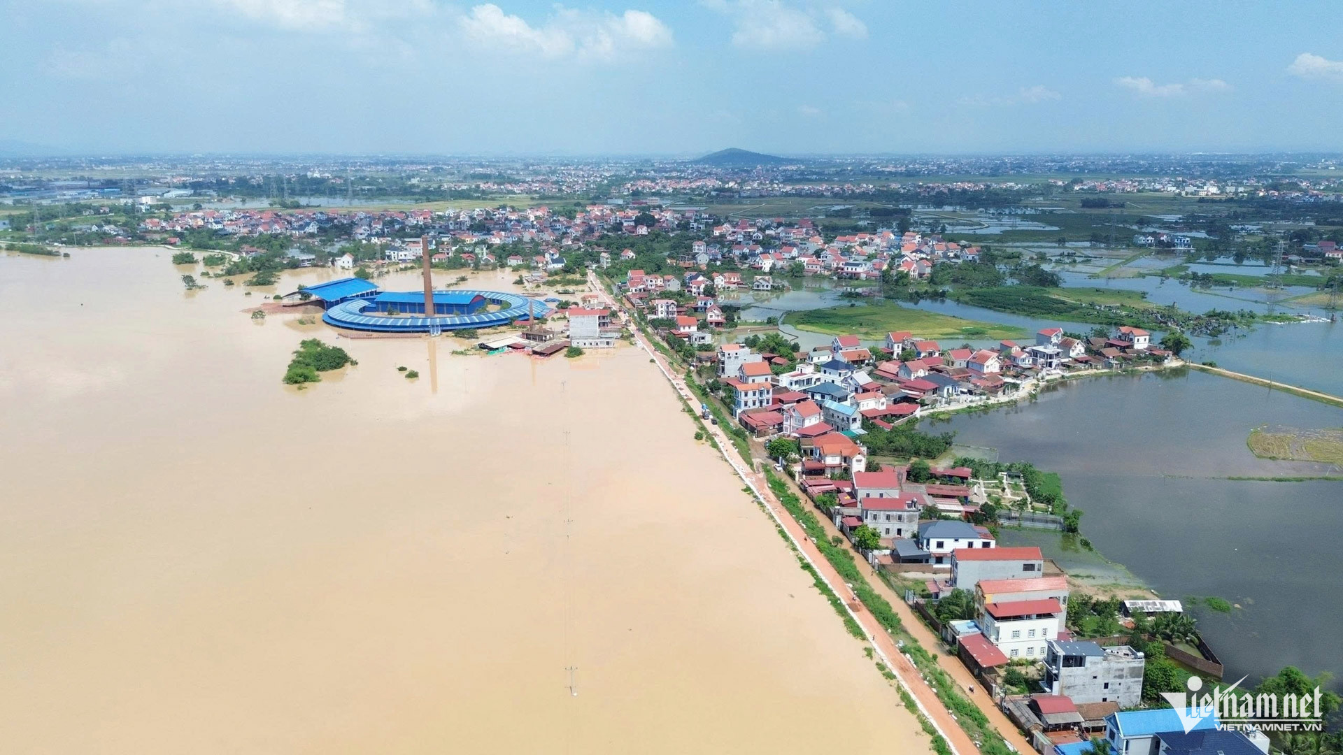 W-đắp đê bắc ninh_9.JPG.jpg