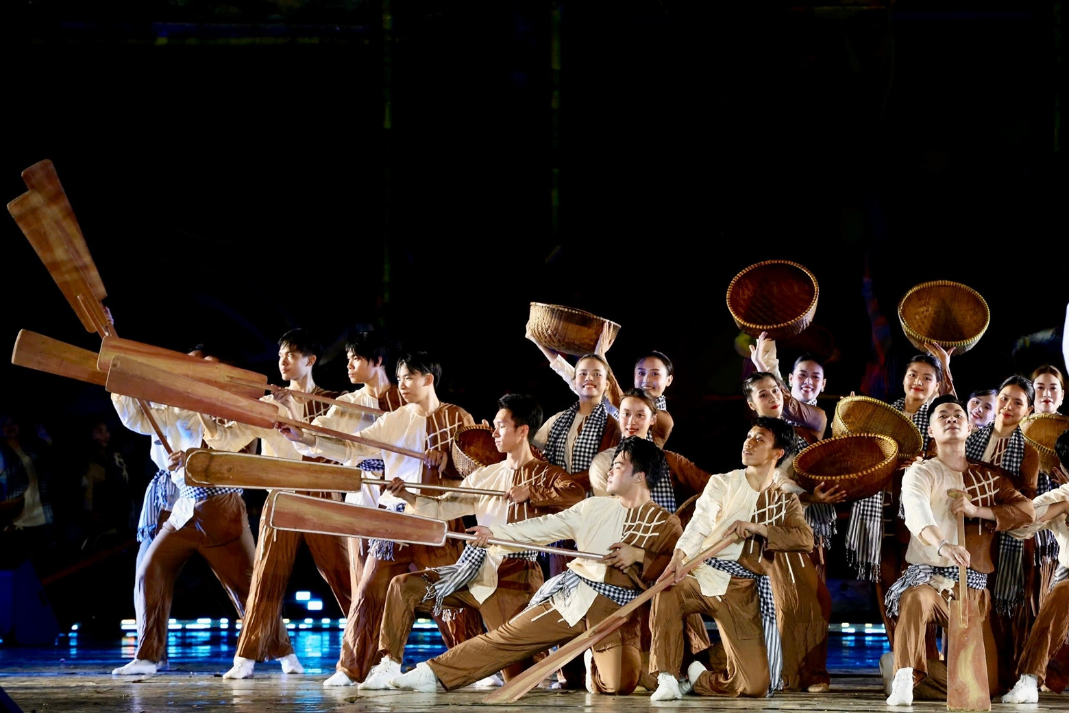 bieu dien 4.jpg