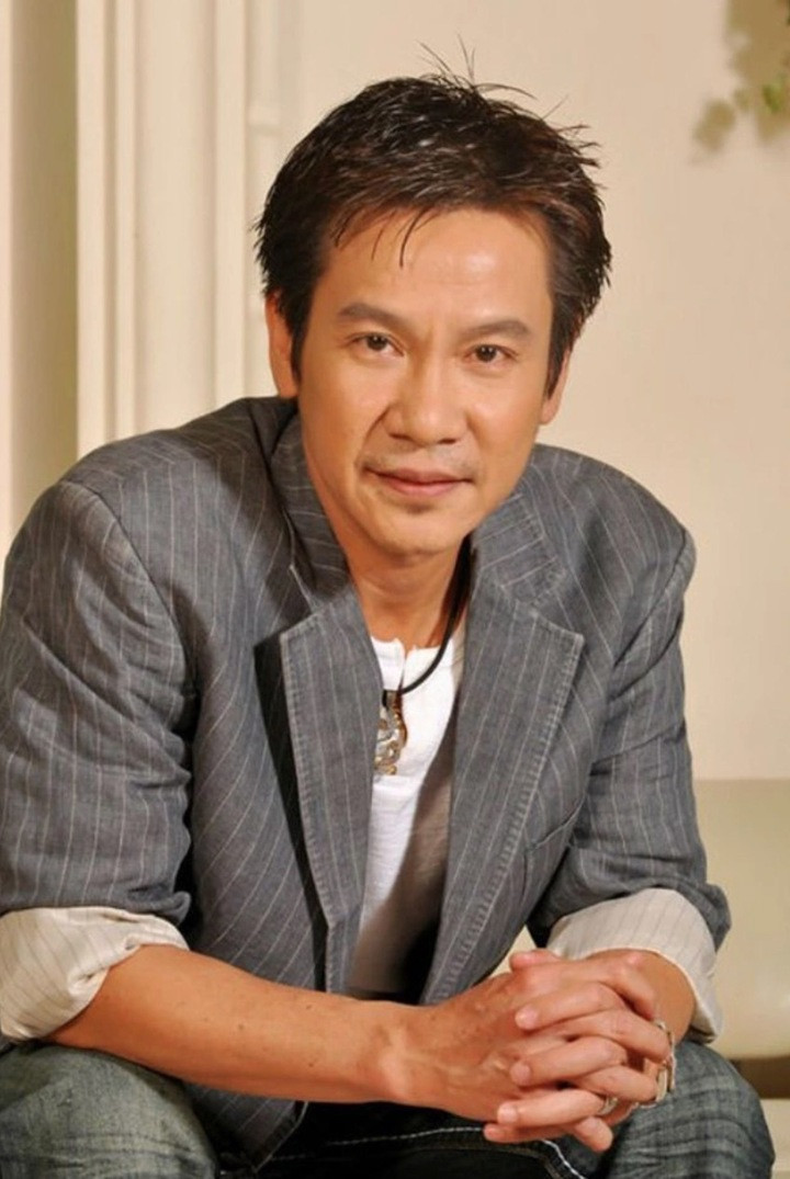 Danh hài Lê Huỳnh.