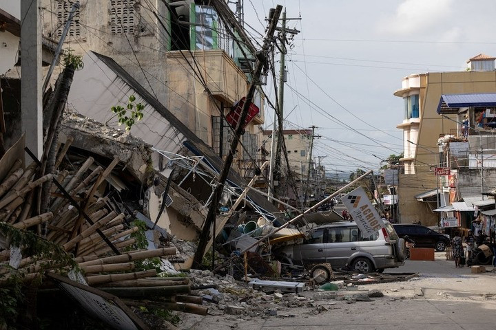 Thiệt hại một trận động đất trước đây ở Philippines.