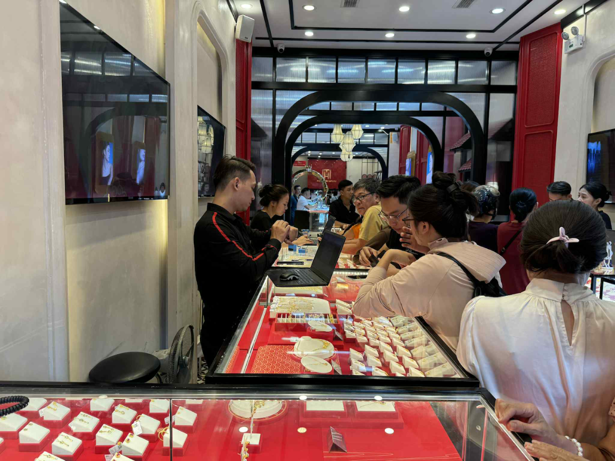 mua vàng SJC