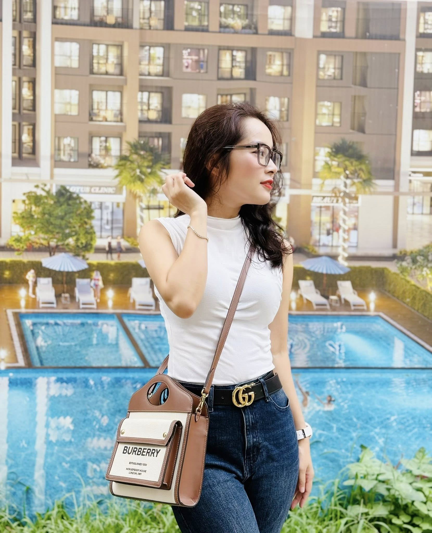 BTV Minh Hương mix đồ đa phong cách, tôn dáng đẹp - Ảnh 11.