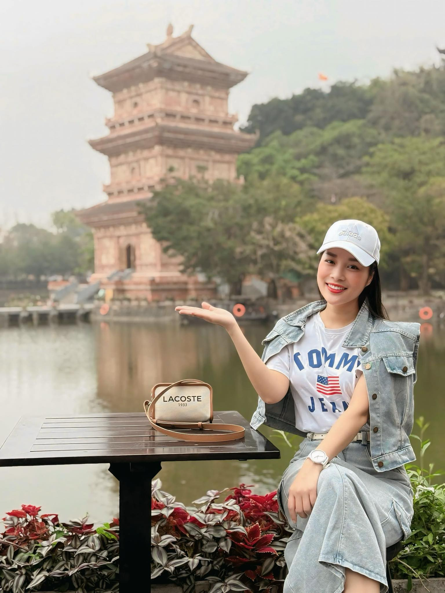 BTV Minh Hương mix đồ đa phong cách, tôn dáng đẹp - Ảnh 8.