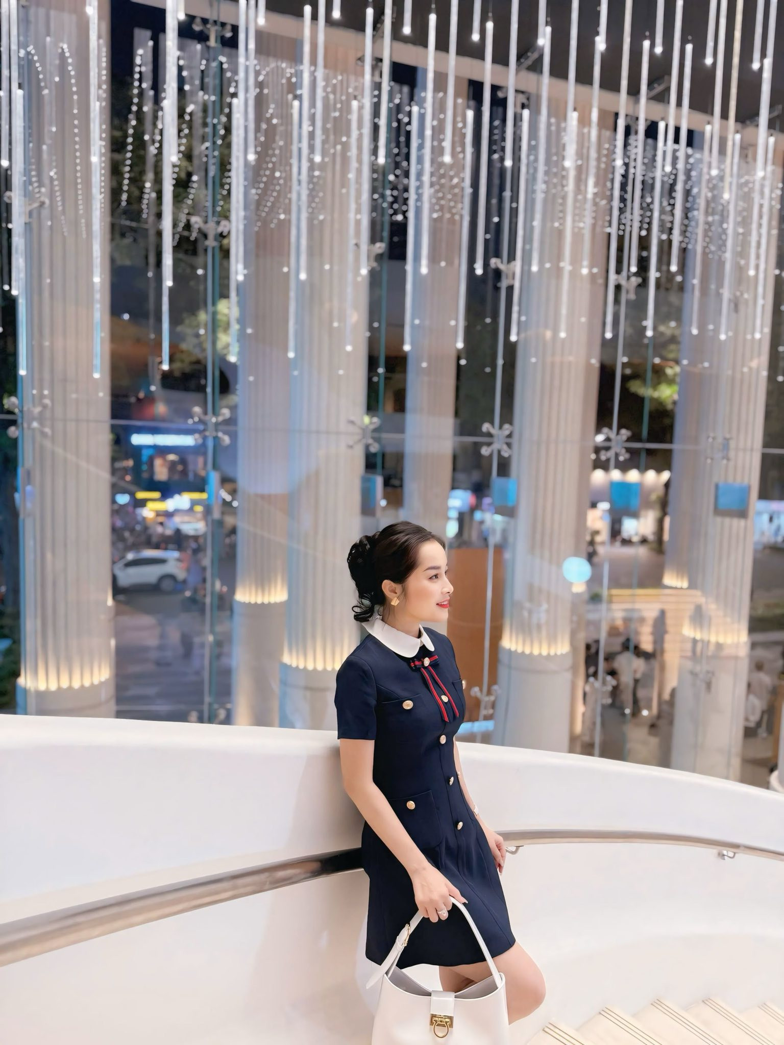 BTV Minh Hương mix đồ đa phong cách, tôn dáng đẹp - Ảnh 5.