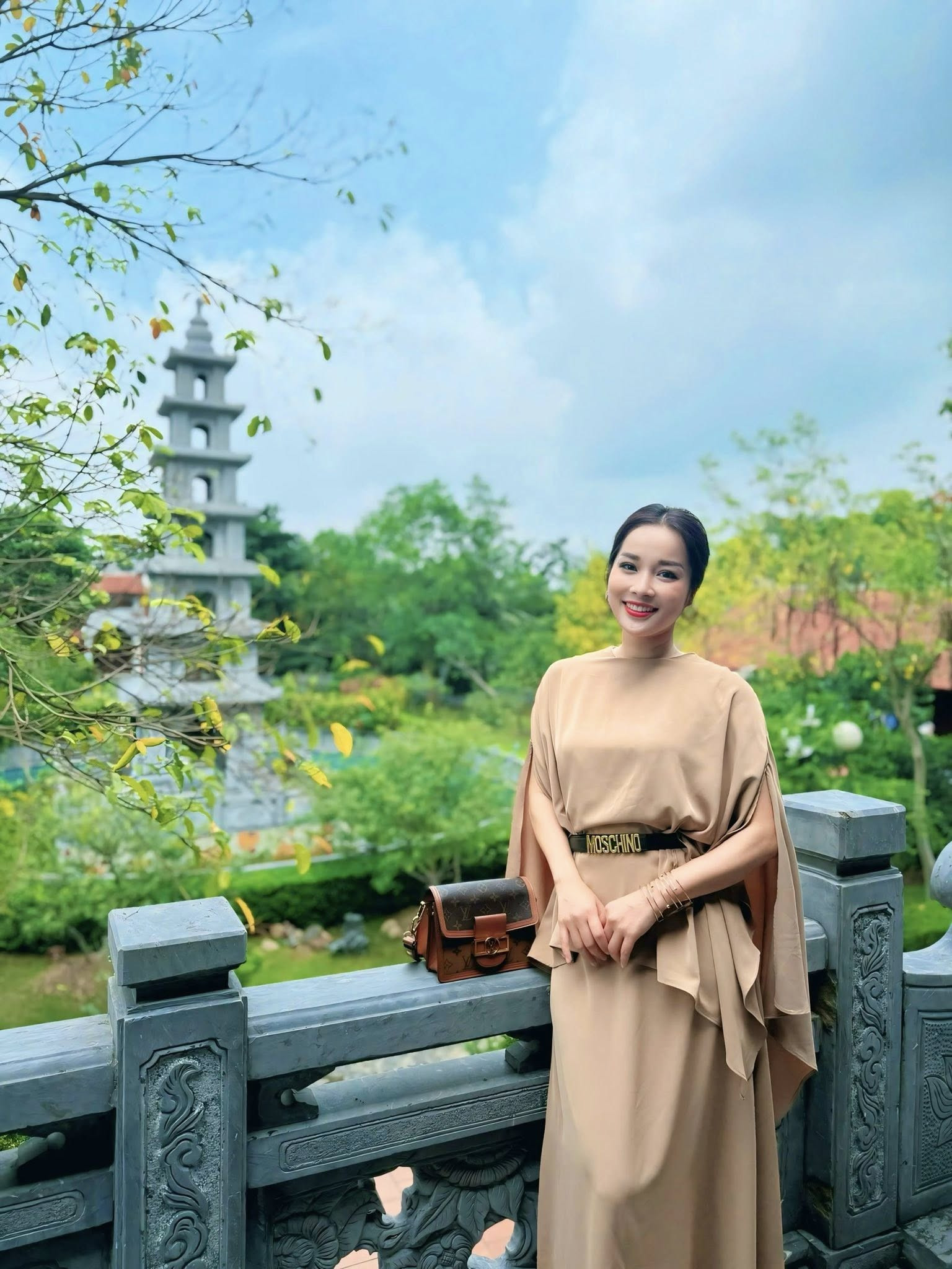 BTV Minh Hương mix đồ đa phong cách, tôn dáng đẹp - Ảnh 6.