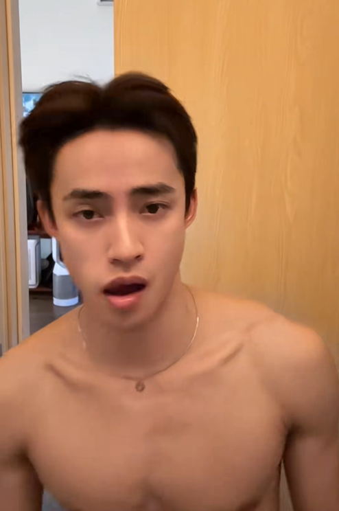 Mỹ nam 15 triệu followers công khai yêu Á hậu Vbiz bị mỉa mai vì chiều cao nấm lùn là ai