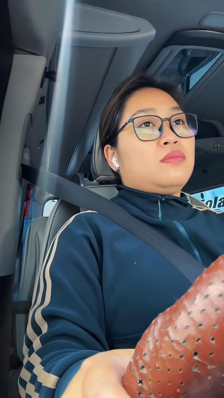 Nữ tài xế duy nhất của đội xe.