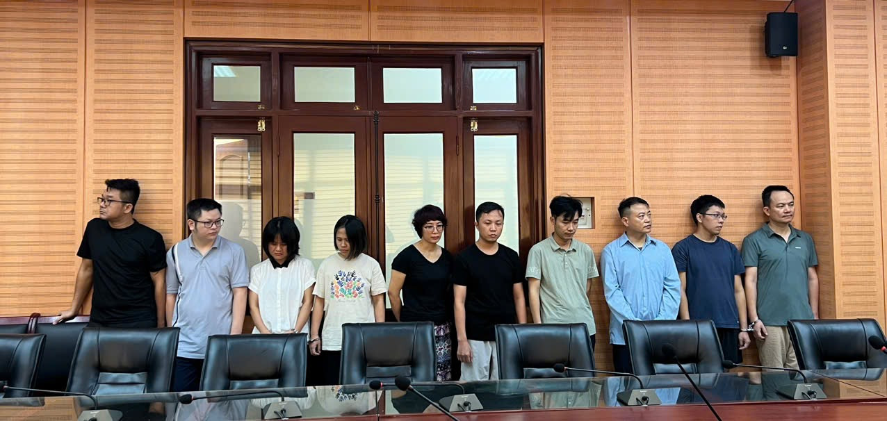 Hình ảnh của Shark Bình bị tạm giam - Ảnh 3.