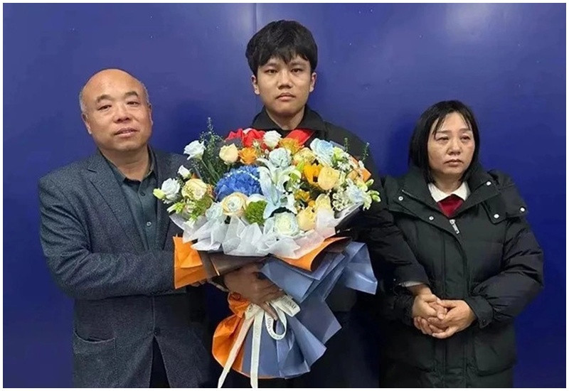 damcuoicontrai  2.jpg