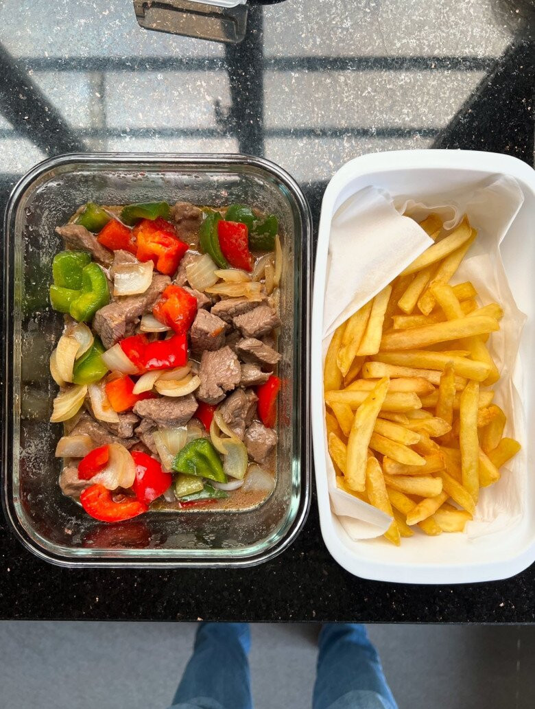 Thắng Ngô vào bếp nấu món ngon cho con gái Sau 2 cuộc hôn nhân thất bại - Ảnh 5.