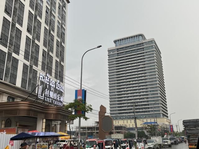 nan nhan bi lua o campuchia 2.jpg