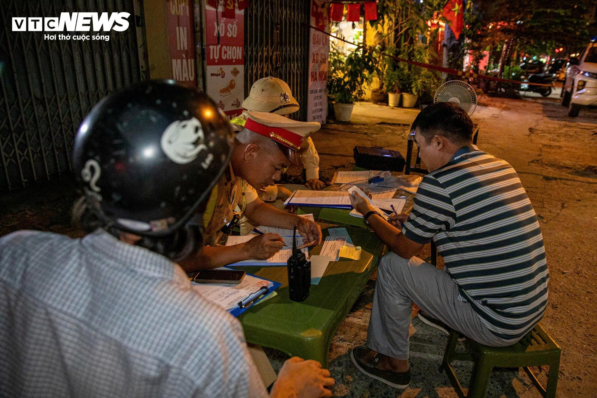 Tài xế đang điều trị xơ gan vẫn vi phạm nồng độ cồn vượt mức kịch khung - 5