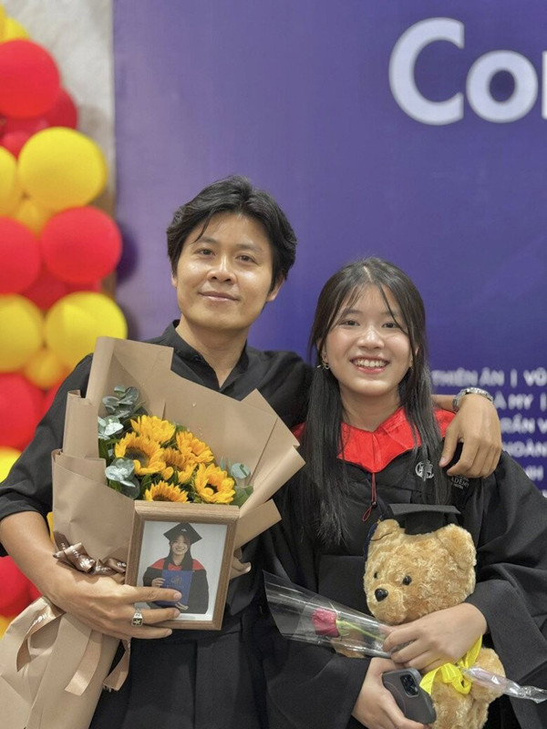 Cô con gái nuôi được nhạc sĩ Nguyễn Văn Chung dành cả 8 năm để viết tặng đến 300 bài hát là ai? - Ảnh 5.