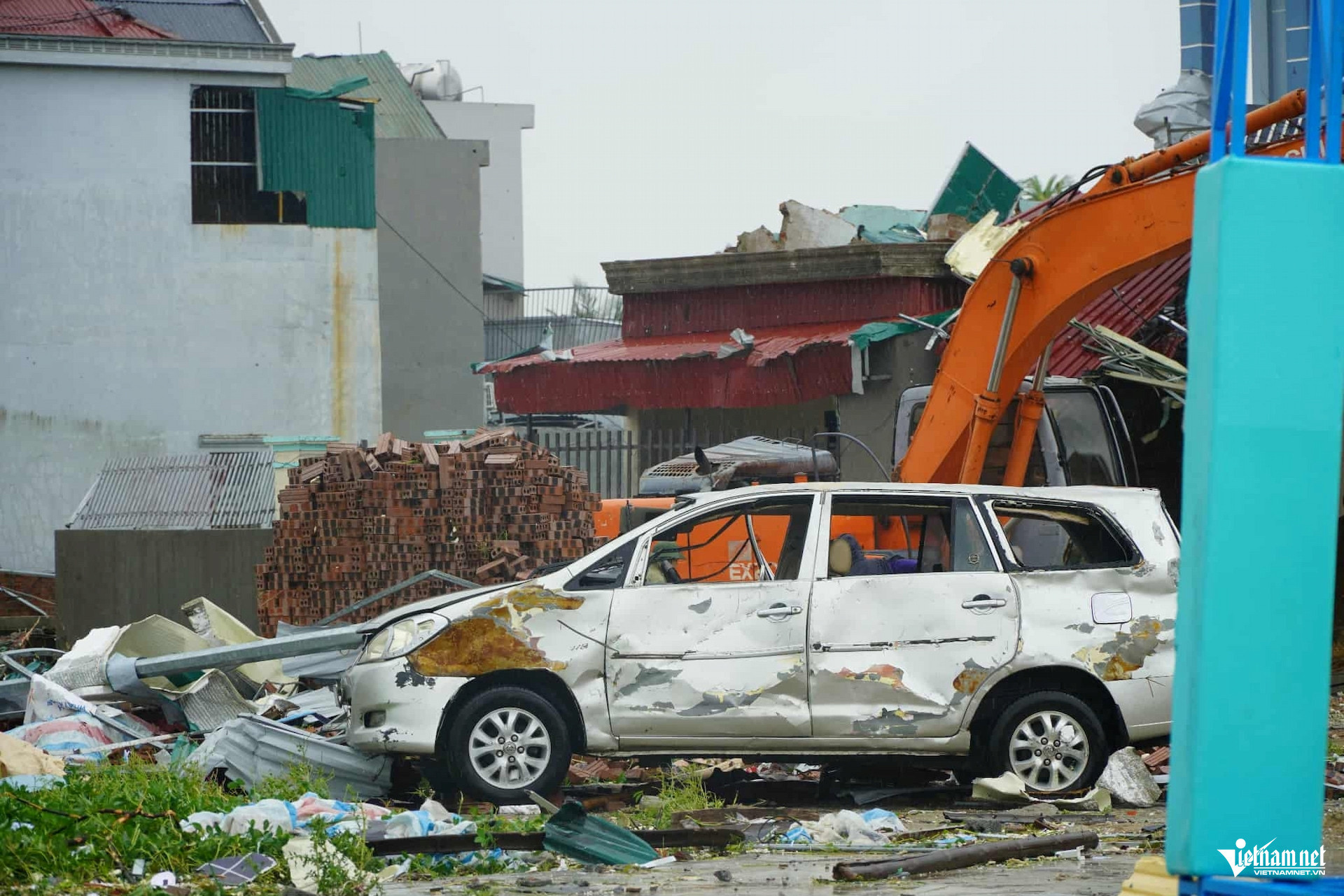 W-a5Chủ nhân kể giây phút xe.jpg