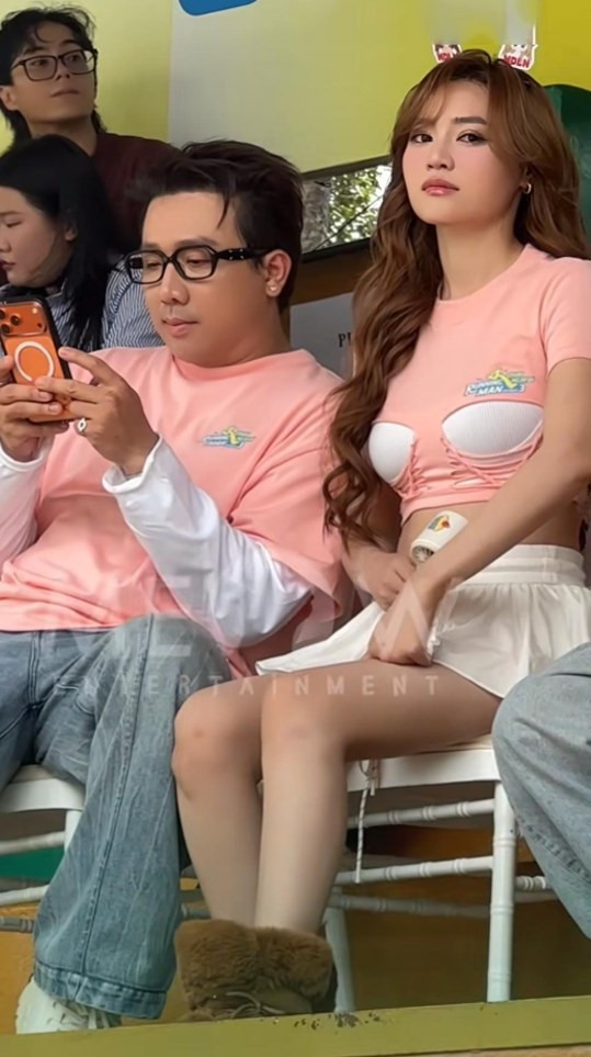 Trương Thế Vinh gây tranh cãi khi đem ảnh Ninh Dương Lan Ngọc ra đùa giỡn