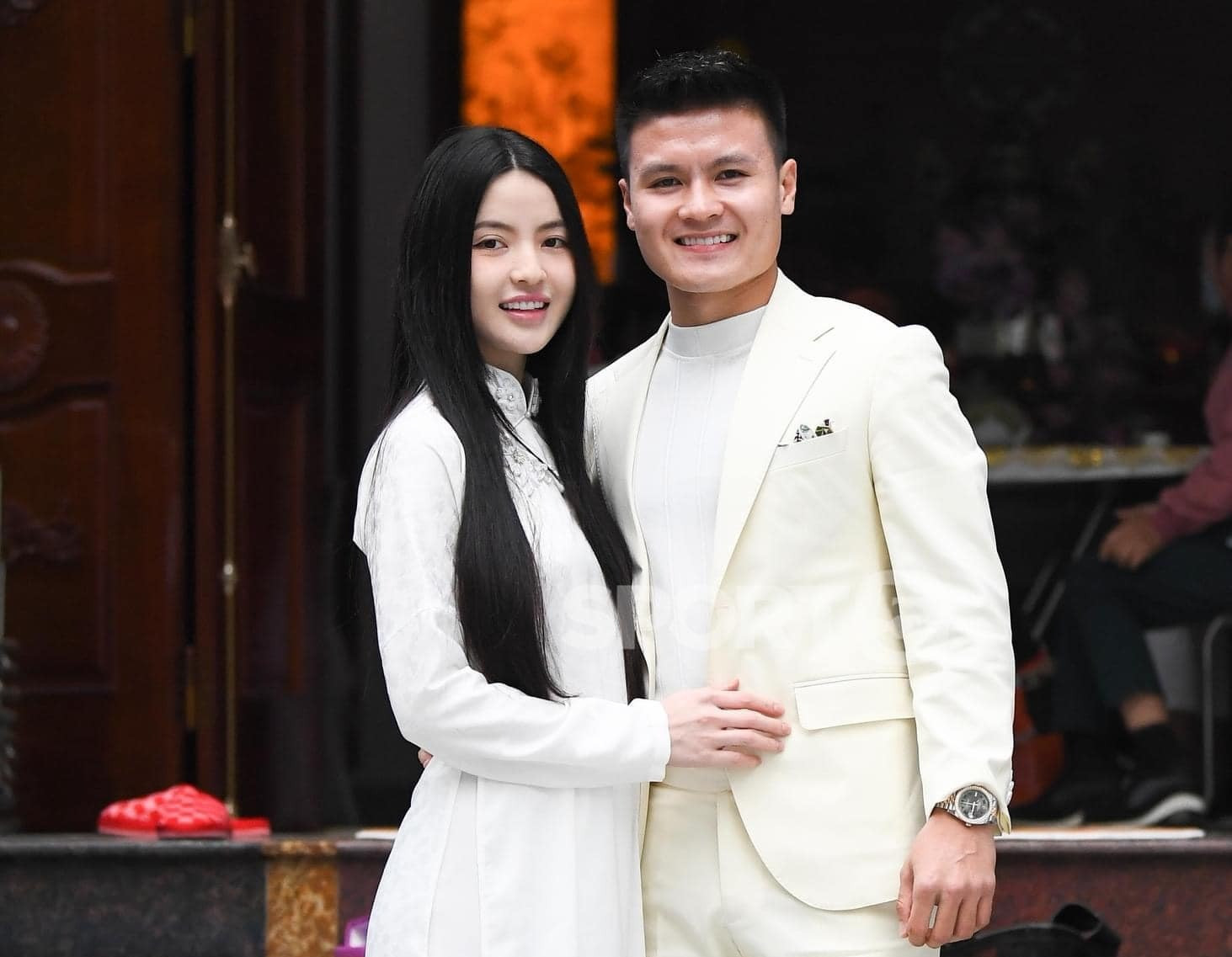 Vợ chồng Quang Hải vừa hành động ý nghĩa dành cho trẻ em nghèo