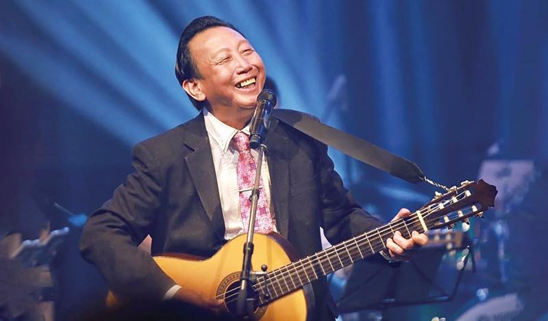 Nhạc sĩ Nguyễn Văn Chung chia sẻ nỗi đau mất NSND Thế Hiển tại Bệnh viện Quân Y 175 - Ảnh 2.