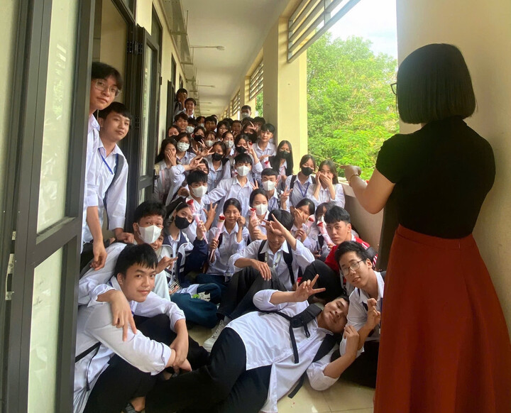 Hình ảnh vui vẻ của lớp 12A4