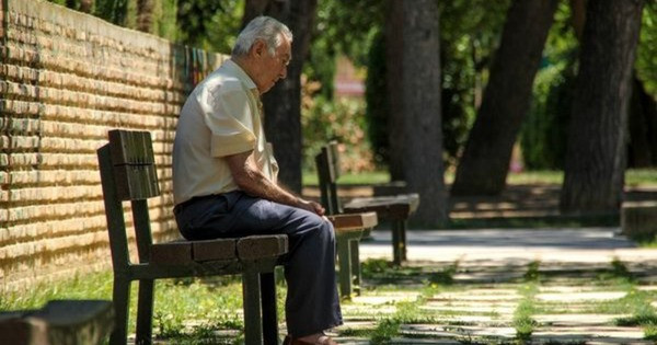 Người sống giản dị lúc trẻ, khi nghỉ hưu lại là người hạnh phúc nhất - Ảnh 1.