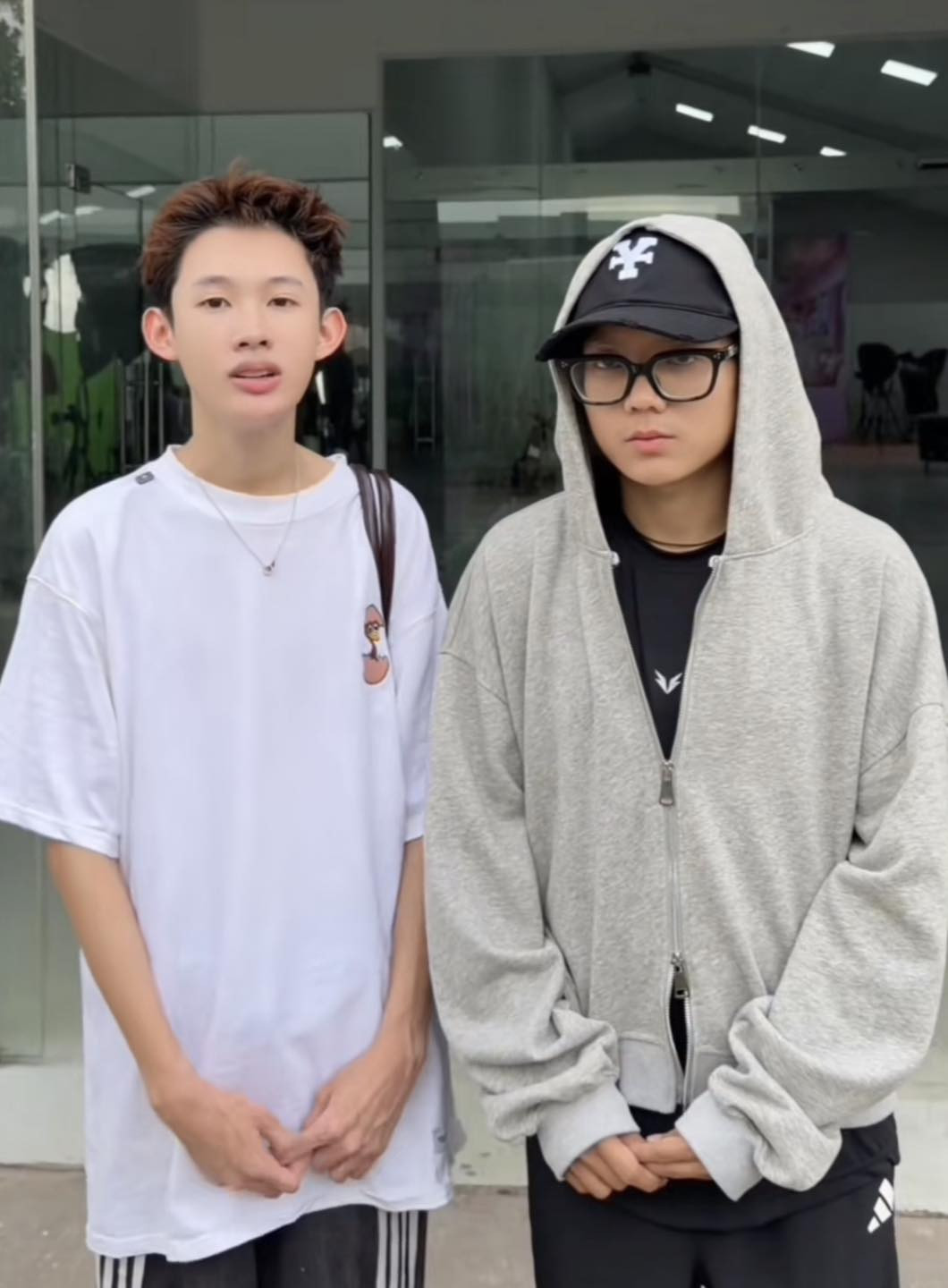 Phạm Thoại phải bán tháo tài sản vì làm ăn thua lỗ diện mạo gầy rộc ai cũng sốc