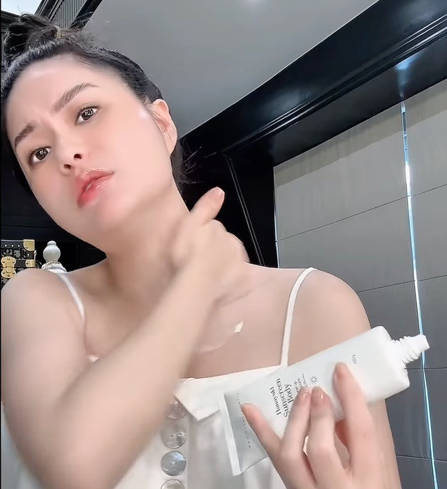 Động thái gây chú ý phía Đoàn Di Băng khi liên tục bị réo tên trên MXH
